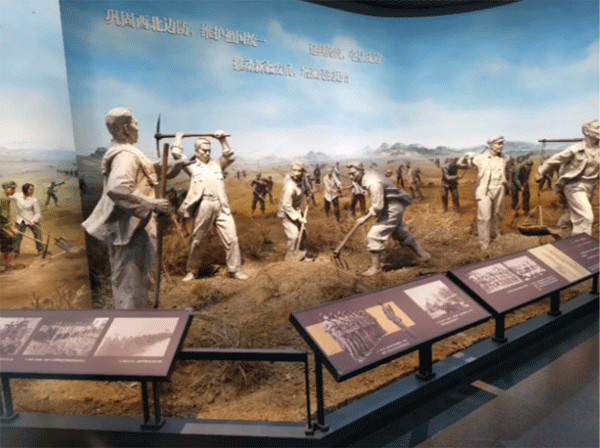 宣絨布加極窄型材展板，亞克力立體字