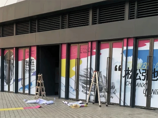 成都廣告噴繪怎么制作？噴繪制作流程有哪些內(nèi)容呢？