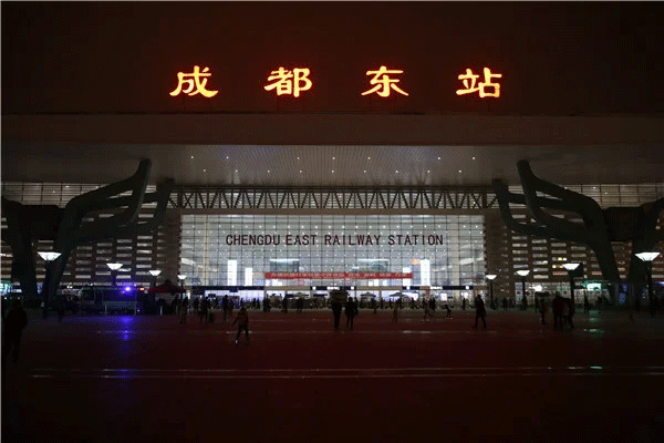 一平方米樓頂發光字制作安裝的費用有哪些？